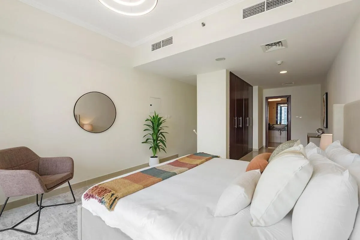 Apartment Duplex 1Br With Lake Views Dubai