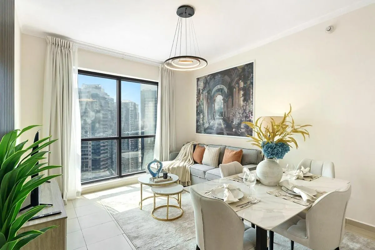 Duplex 1Br With Lake Views Dubai Apartment