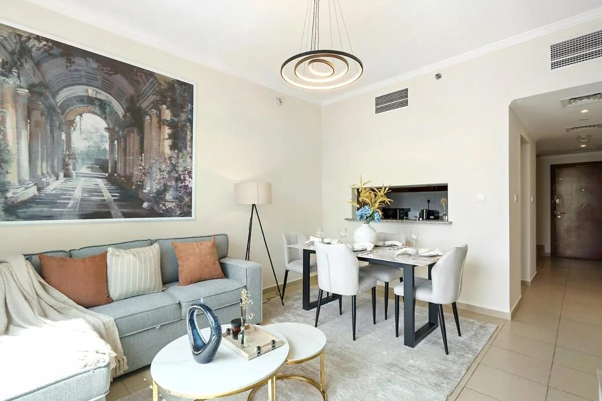 Duplex 1Br With Lake Views Dubai